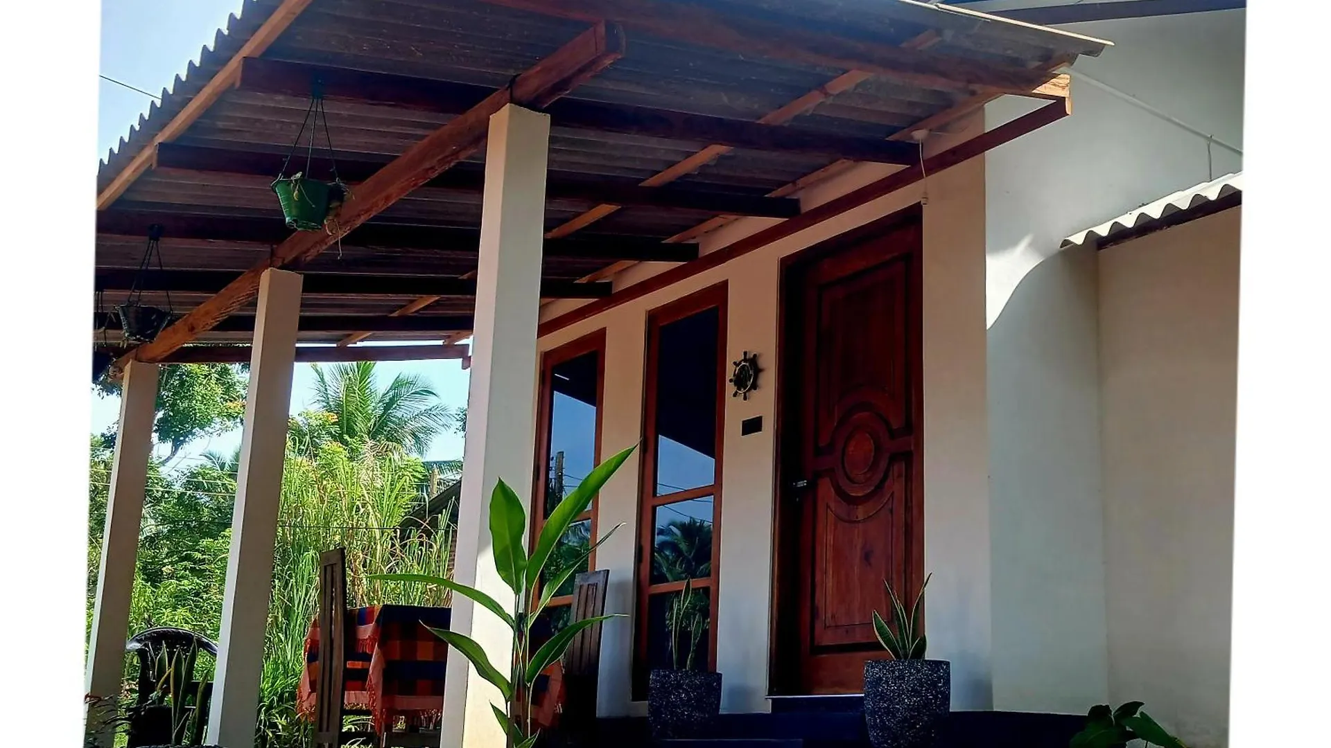 Ship Villa Habarana